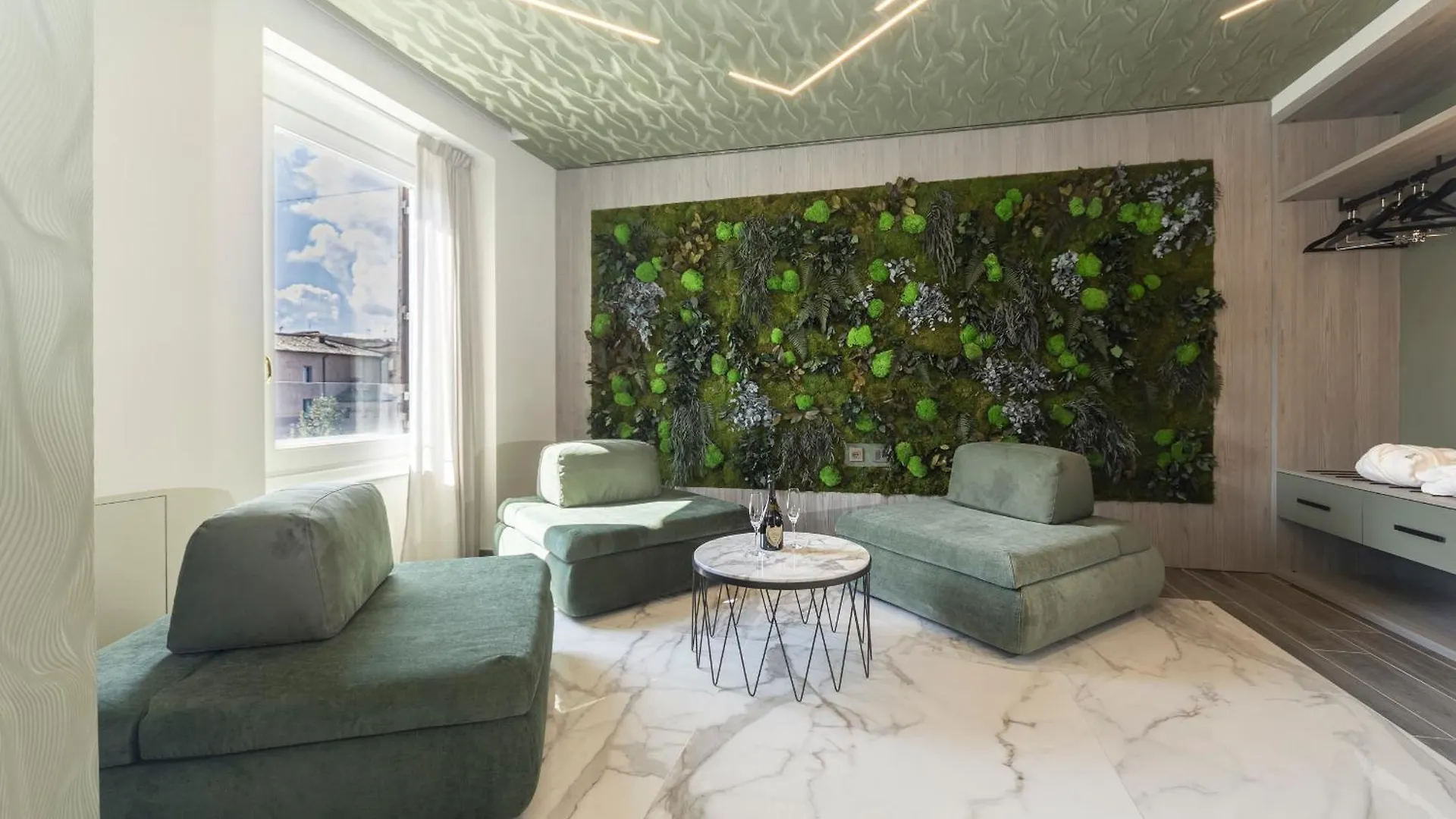 Bed & Breakfast Tritone Luxury Suites Piazza Del Popolo Roma
