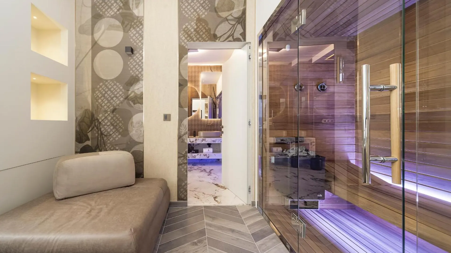 Bed & Breakfast Tritone Luxury Suites Piazza Del Popolo Roma